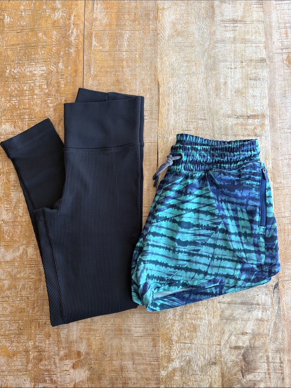 Athleta Girl Bottoms Set L(12)